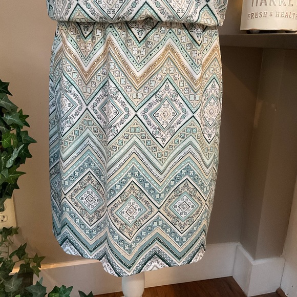 WHBM * Sleeveless Dress w/Gold and Silver Accents - Picture 3 of 7